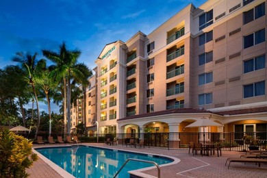 Отель Courtyard by Marriott Fort Lauderdale Weston