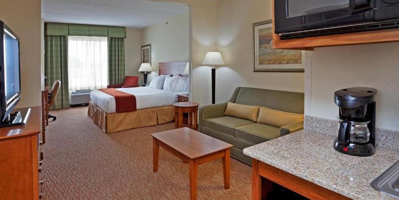 Hotel Holiday Inn Express Hotel & Suites Greensboro - Airport Area, an IHG Hotel