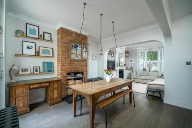 Apartments ALTIDO Homely 4-bed house w/ terrace in Wandsworth, South London