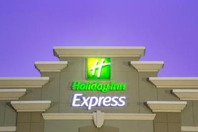 Отель Holiday Inn Express Layton - I-15, an IHG Hotel