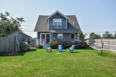 Holiday home 920 Historic Sears Kit Home Walking Distance to Sea St Beach and Dennis Port Village