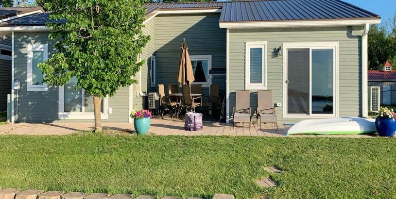 Holiday home The Lakefront Home - 5 Minutes From Detroit Lakes!