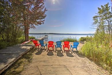 Holiday home Lakefront Interlochen House with Dock and Kayaks!