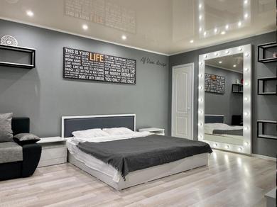 Apartments Квартира-студия в центре с белым постельным, идеально чиcтая, с большим зеркалом