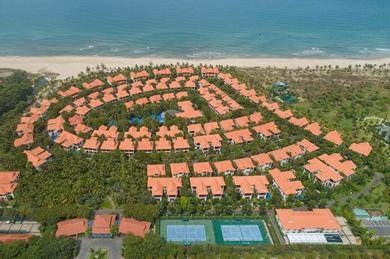 Вилла Furama Luxury Beach Villas by Danatrip