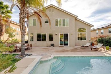 Дом отдыха Luxury Modern Home with Resort-style pool & backyard