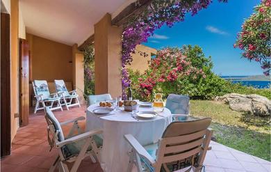 Holiday home Stunning home in Golfo di Marinella with 2 Bedrooms