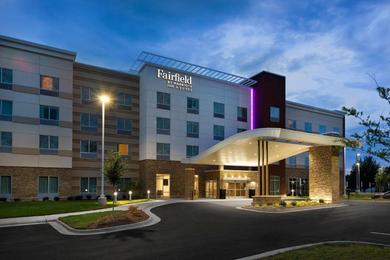 Hotel Fairfield by Marriott Inn & Suites Statesville