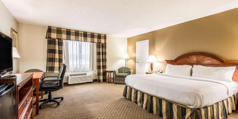 Отель Quality Inn near Finger Lakes and Seneca Falls