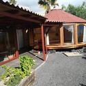 Hotel Wunderschöner Pavillon aus Holz +Wohnküchenhöhle