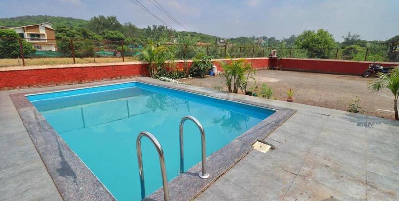 Apartments United 21 Bungalow with swimming pool in Mahabaleshwar