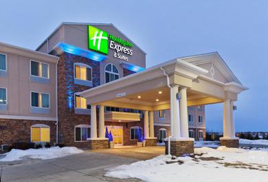 Отель Holiday Inn Express & Suites - Omaha I - 80, an IHG Hotel