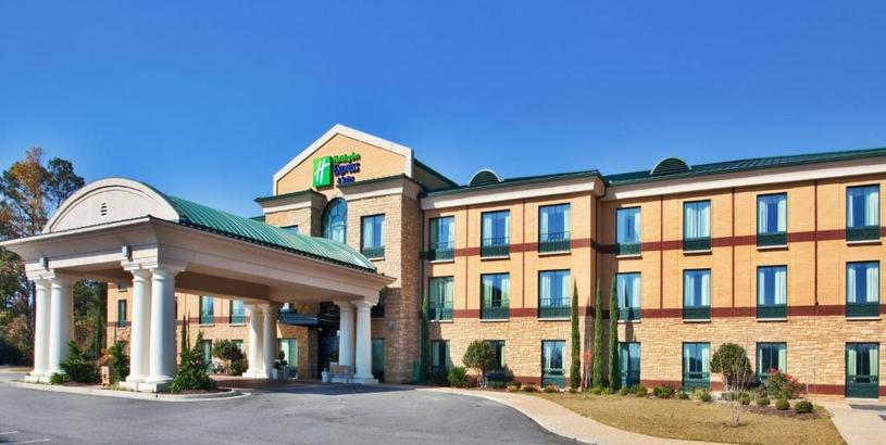 Отель Holiday Inn Express Hotel & Suites Macon-West, an IHG Hotel