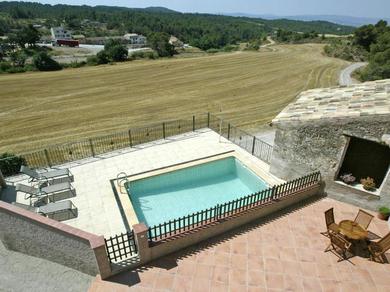 Holiday home 17th century farmhouse in Bages near Montserrat
