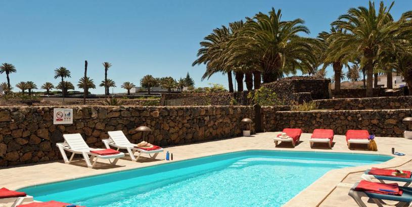Villa Comfortable Villa in Haría with Swimming Pool