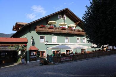 Отель Bayerische Gastwirtschaft Dimpfl-Stadl