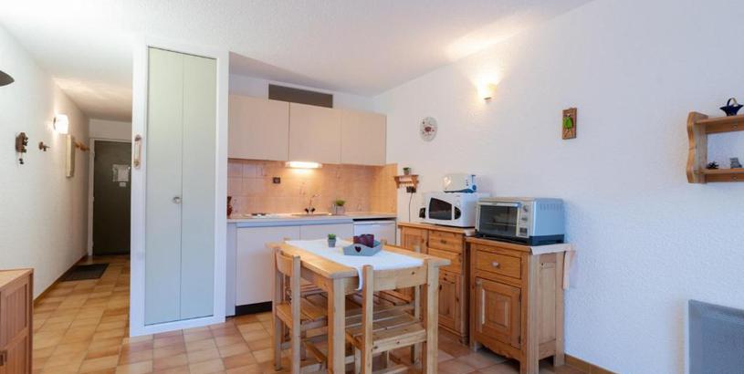 Apartments Appartement Saint-Lary-Soulan, 1 pièce, 4 personnes - FR-1-296-199
