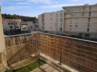 Apartments T2 tout neuf avec Parking à 10km d'Aix et Marseille