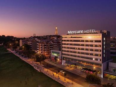Отель Mercure Lisboa Almada
