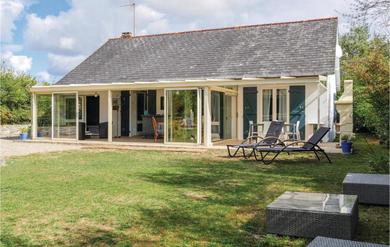 Holiday home Three-Bedroom Holiday Home in St Jean de la Riviere