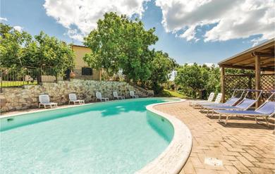 Apartments Awesome apartment in Giano dellUmbria PG with 2 Bedrooms, WiFi and Outdoor swimming pool