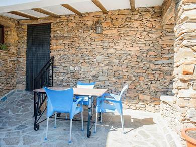 Holiday home Traditional Cottage in Laroya with pool and terrace with ocuntry views