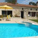 Holiday home Maison d'une chambre avec piscine partagee terrasse et wifi a Bussac Foret