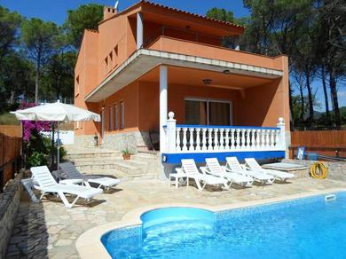 Villa Villa with 4 bedrooms in Calonge with wonderful mountain view private pool furnished terrace 7 km from the beach
