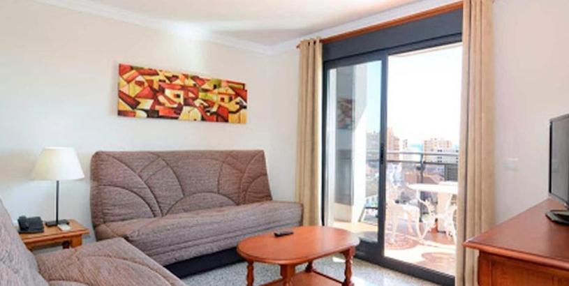 Apartments Snug apartment in Fuengirola with solarium