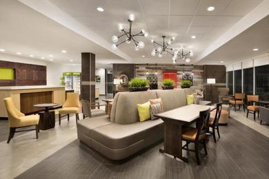 Отель Home2 Suites by Hilton Houston Webster