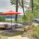 Hotel Lakefront New York Abode with Deck, Grill and Fire Pit