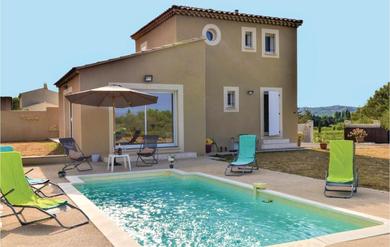 Holiday home Stunning Home In Barbentane With 3 Bedrooms, Private Swimming Pool And Outdoor Swimming Pool