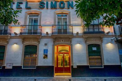 Отель Hotel Simon