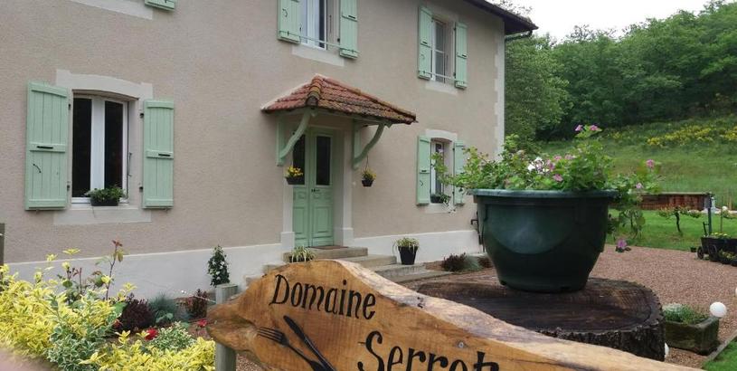 Гостевой дом Domaine Serrot