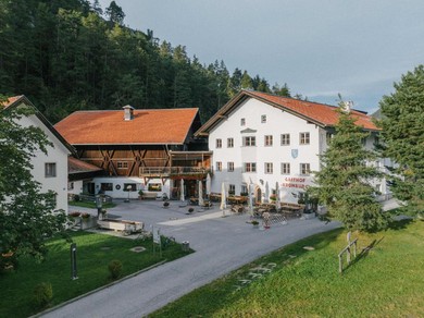 Отель Gasthof Kronburg