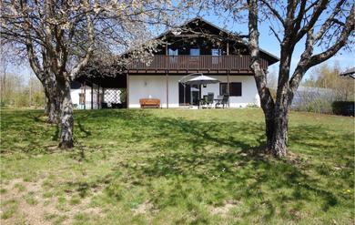  Awesome home in Thalfang with 4 Bedrooms and WiFi