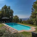 Вилла Fattoria del Castagno Villa Sleeps 14 with Pool