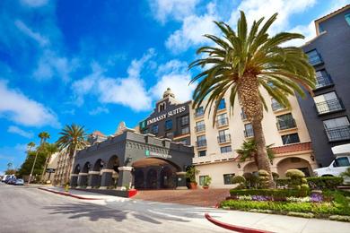 Hotel Embassy Suites by Hilton Los Angeles International Airport South