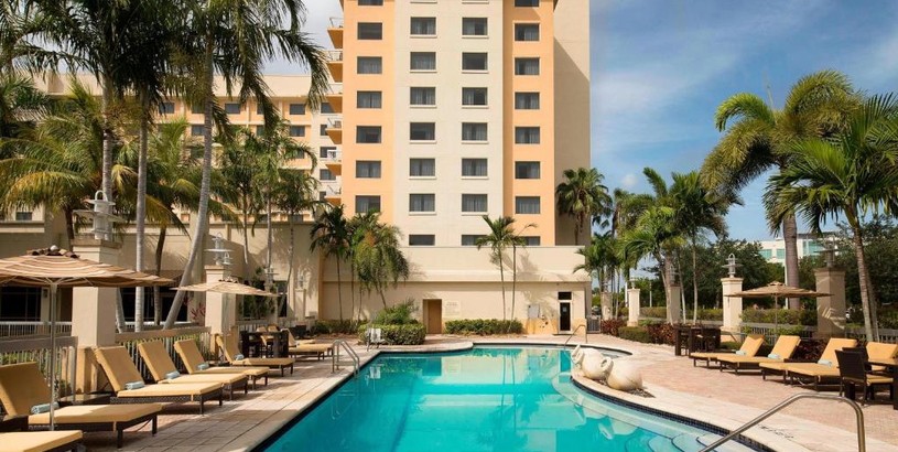 Отель Renaissance Fort Lauderdale West Hotel