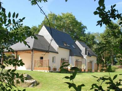 Дом отдыха Beautiful holiday home with large garden in Brittany 1 km from the beach