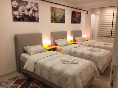 Апартаменты 3rd Floor-New flat for 8 guests 1min walk to metro