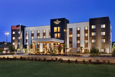 Отель Country Inn & Suites by Radisson, Smithfield-Selma, NC