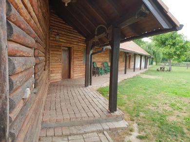 Guest house Slavonski dvori