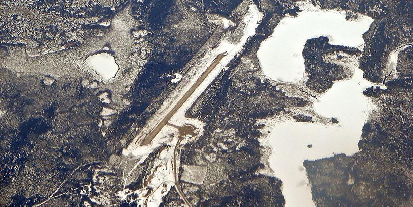 Pickle Lake Airport (YPL), Pickle Lake, Canada