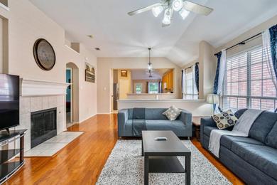 Дом отдыха Centrally located 3-Bedroom and 2-Bath The Colony Home with Great North Dallas Access home