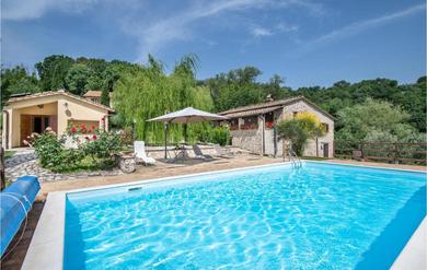  Stunning apartment in Narni with 1 Bedrooms and Outdoor swimming pool