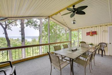  Bright Byrdstown Home with Views of Dale Hollow Lake