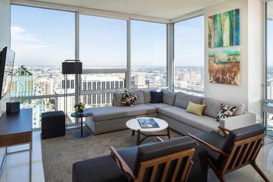 Apartments Luxurious Highrise 2b 2b Apartment Heart Of Downtown LA