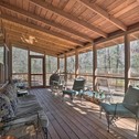 Holiday home Seed Lake Home on 14 Acres with Boat Dock and Kayaks!