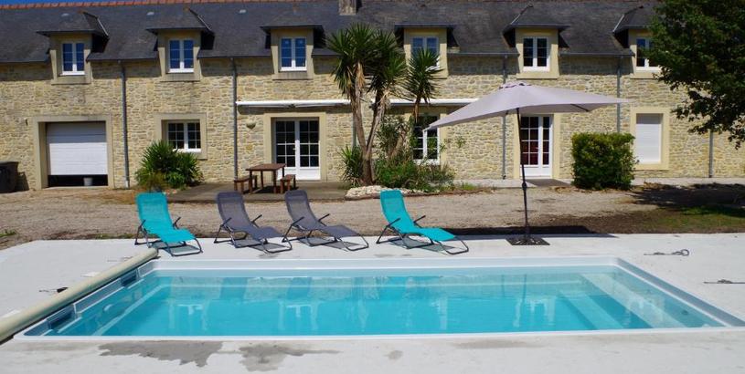 Villa Villa de 4 chambres avec piscine privee jardin clos et wifi a Cricqueville en Bessin a 3 km de la plage